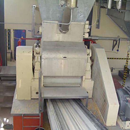 Perry of Oakley flake milling machine