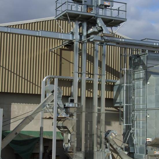 Perry of Oakley recirculating bucket elevators