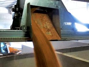 Perry of Oakley tripper on belt conveyor